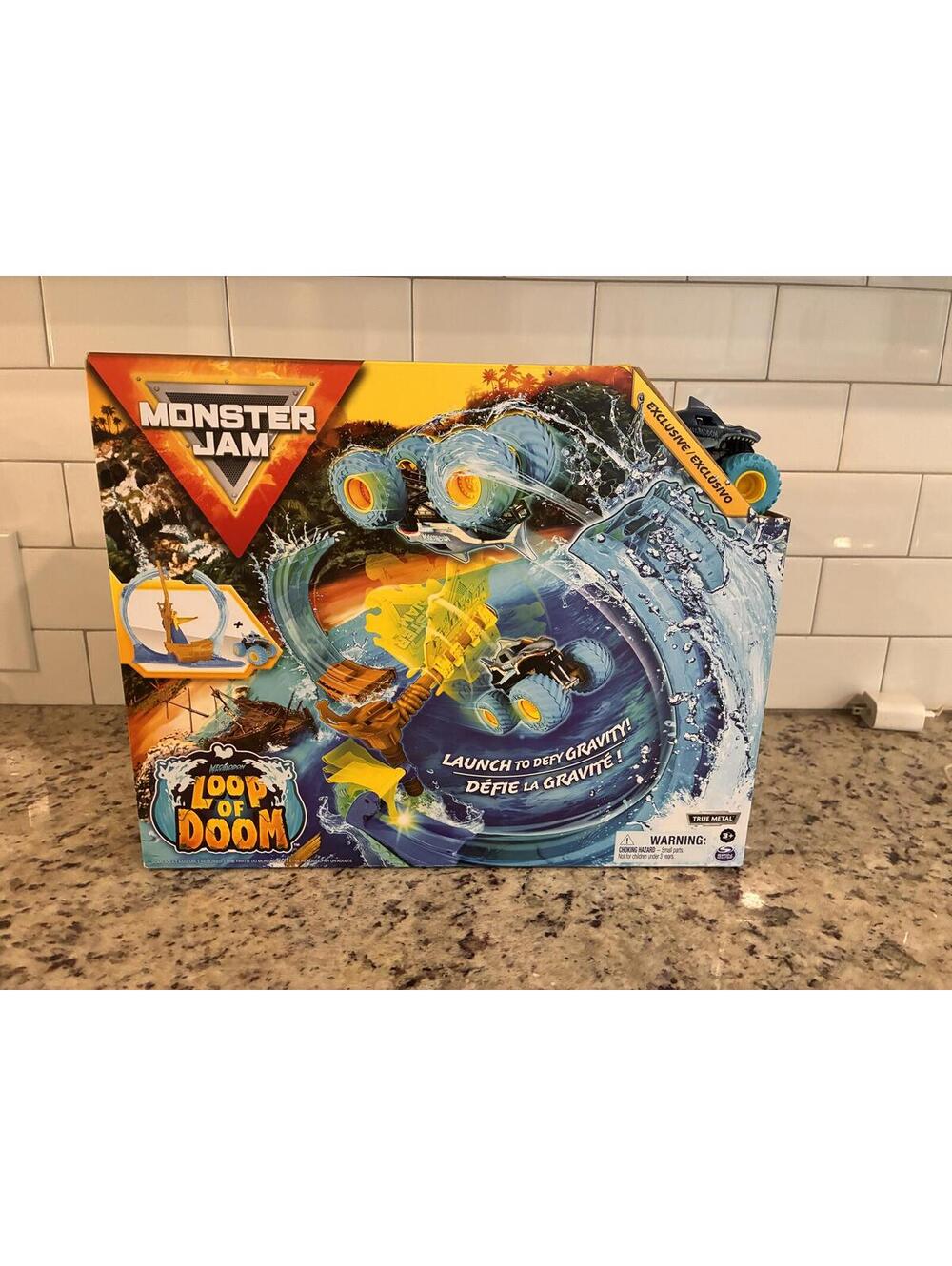 Monster Jam Loop of Doom Stunt Track Playset with Monster Truck